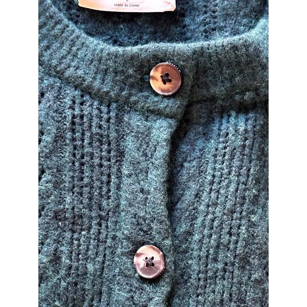 WILFRED ARITZIA Era Size Small Green Cardigan Sweater Quiet Luxury Preppy Staple